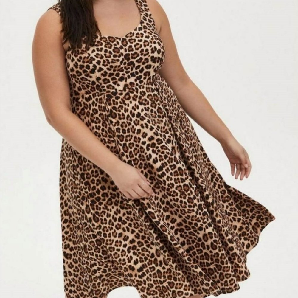 Leopard or Cheetah Print Sweetheart Skater Midi Dress Torrid